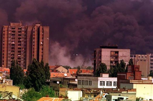 Генсек НАТО назвал цели бомбардировок Югославии в 1999 году